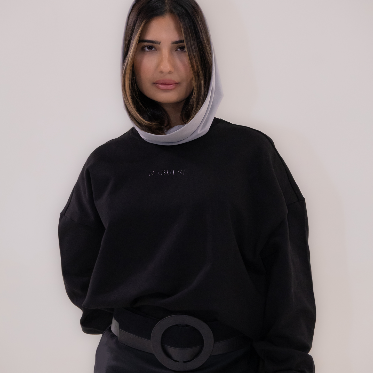 NABULSI Form Crewneck (UNISEX)